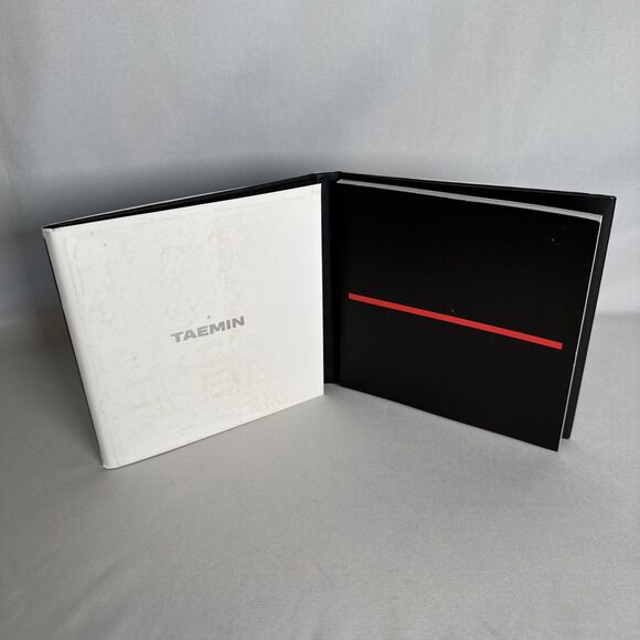 SuperM - SuperM The 1st Mini Album 'SuperM' [TAEMIN Ver.] - Picture 5 of 7